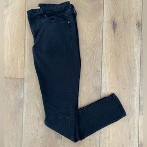 Levi’s 711 Skinny Ankle Jeans - 29 black